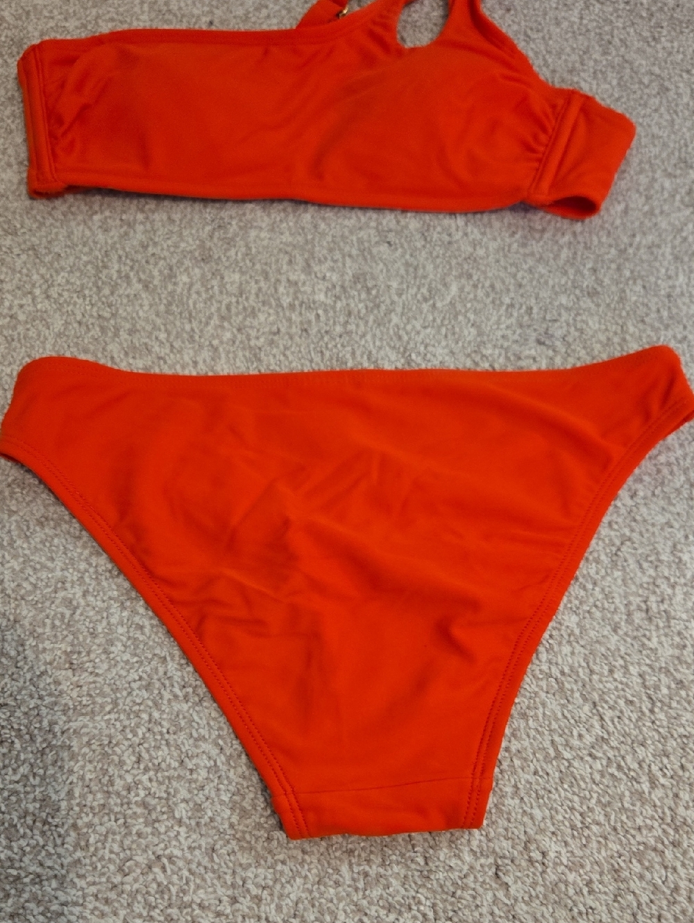 Target Red Bikini - Picture 4 of 8